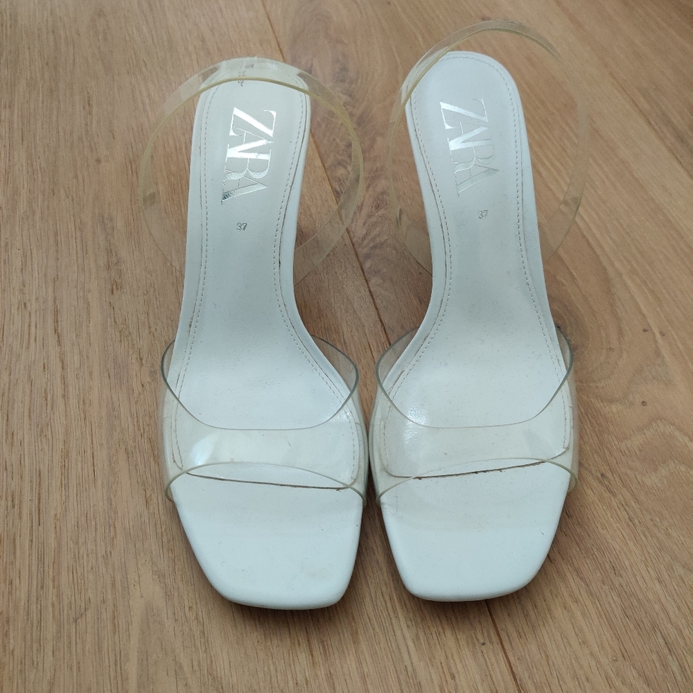 2.75" white perspex heels
